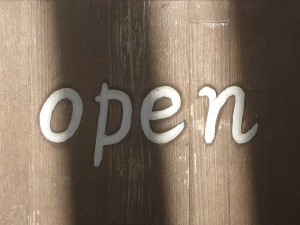 OPEN！